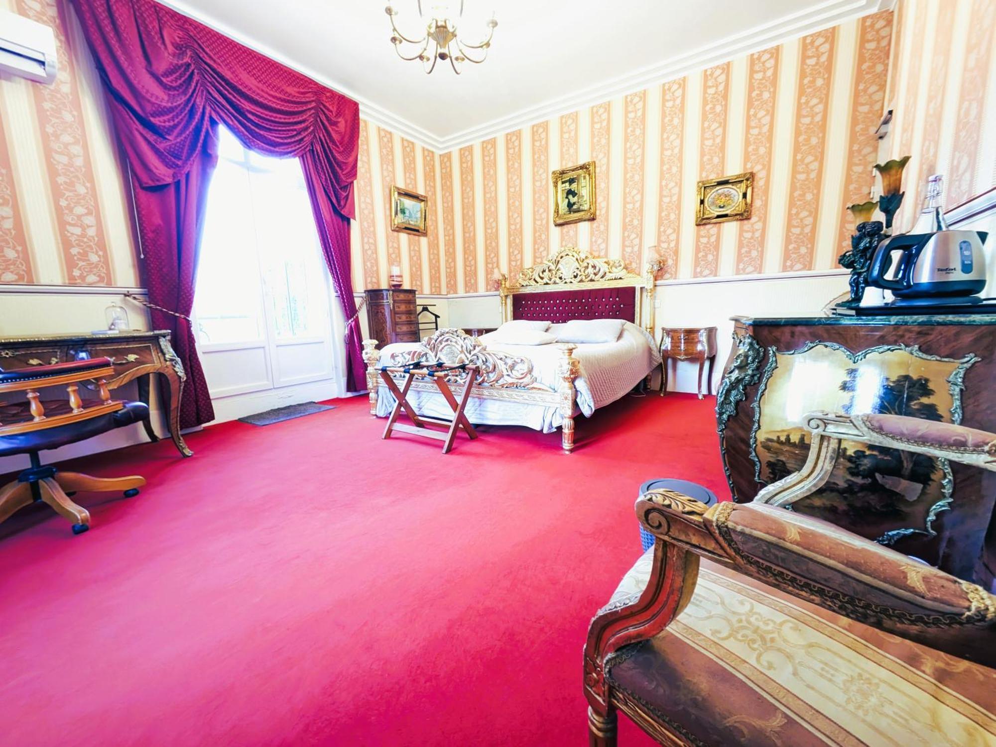 Chateau De Quesmy ภายนอก รูปภาพ
